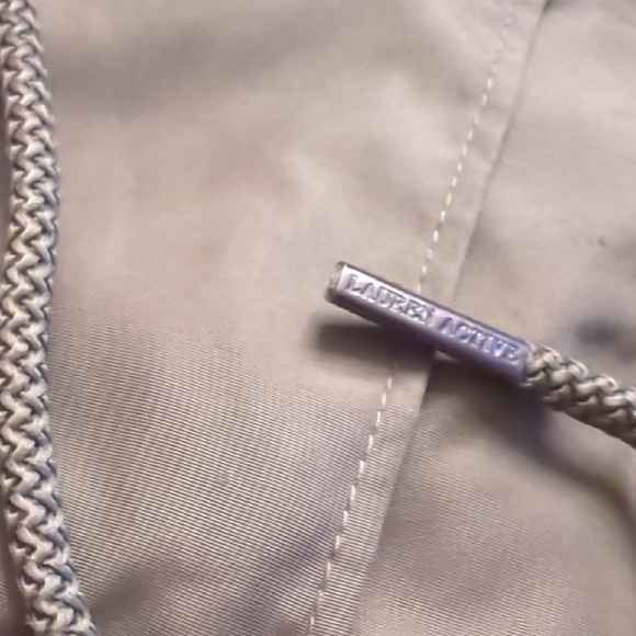 Lauren Ralph Lauren Active Olive Green Field Jacket with tuck-away hood-Size Med - Picture 14 of 16